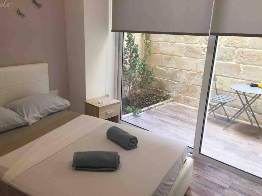 Apartament Sliema - 2 Mins From The Beach Zewnętrze zdjęcie